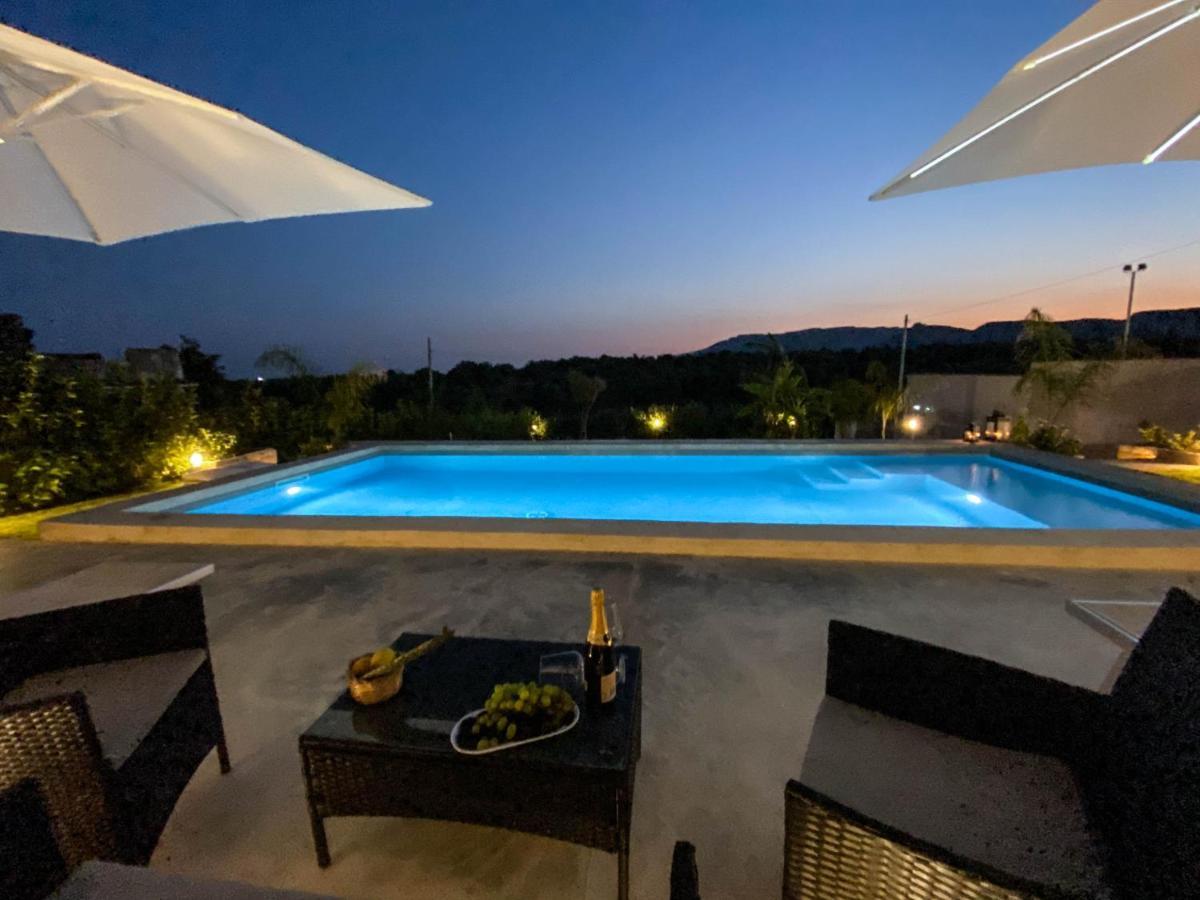 Villa Lucia With Salt Pool Fontane Bianche Kültér fotó